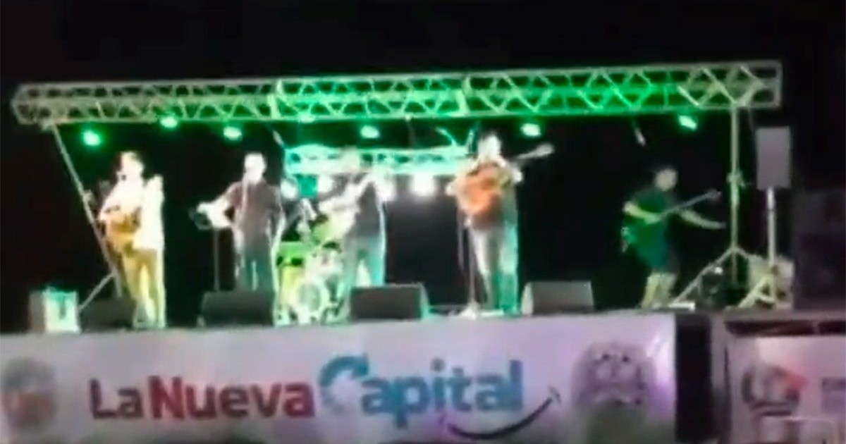 Chubut: Una estructura metálica cayó sobre dos músicos en pleno show