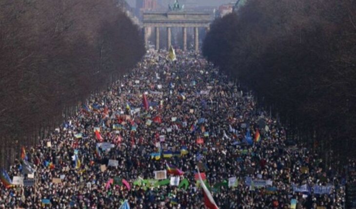 Crecen las protestas en Europa contra la invasión de Rusia a Ucrania