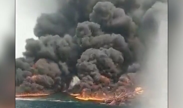 Explotó un buque petrolero frente a las costas de Nigeria