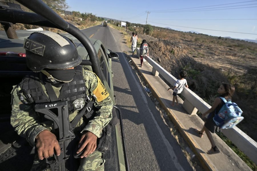 Fiscalía de Michoacán estima que atacantes se llevaron cuerpos