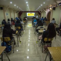 Gobierno llama al Colegio de Profesores a «recapacitar» sobre las dudas al retorno de la presencialidad en las clases