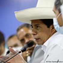 Presidenta del Congreso de Perú denunciada por conspirar contra Castillo