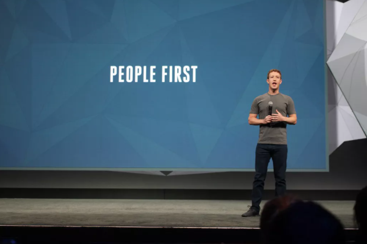 acusan a Zuckerberg de descuidar el negacionismo climático