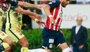 Chivas and America draw goalless in the Clasico