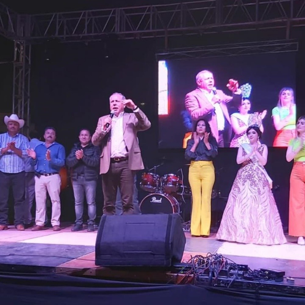 Con mucha alegría, clausuran el Carnaval de la Villa de Ahome 2022