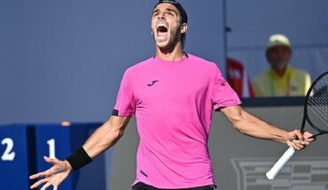 Francisco Cerúndolo advanced to the semifinals of the Masters 1000 in Miami