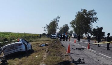 Hallan armas tras accidente en la autopista Culiacán