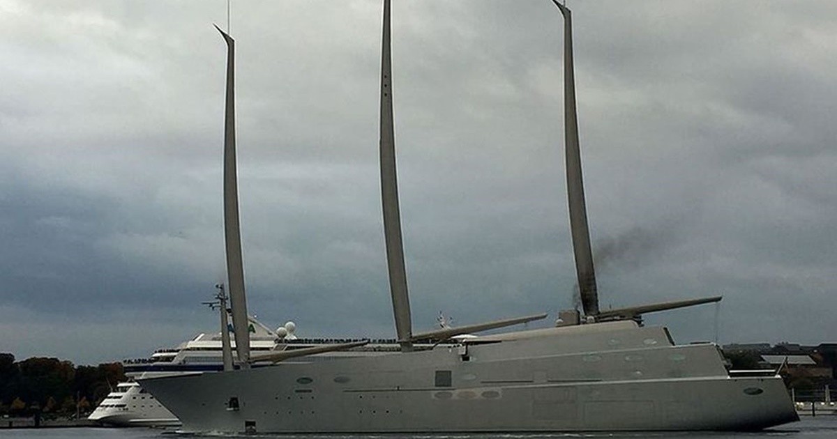 Italy seized the world's largest yacht