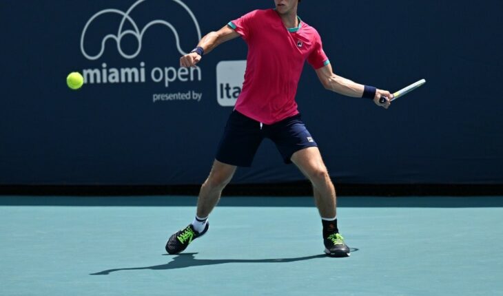 Juan Manuel Cerúndolo clasificó a la tercera ronda del Masters 1000 de Miami