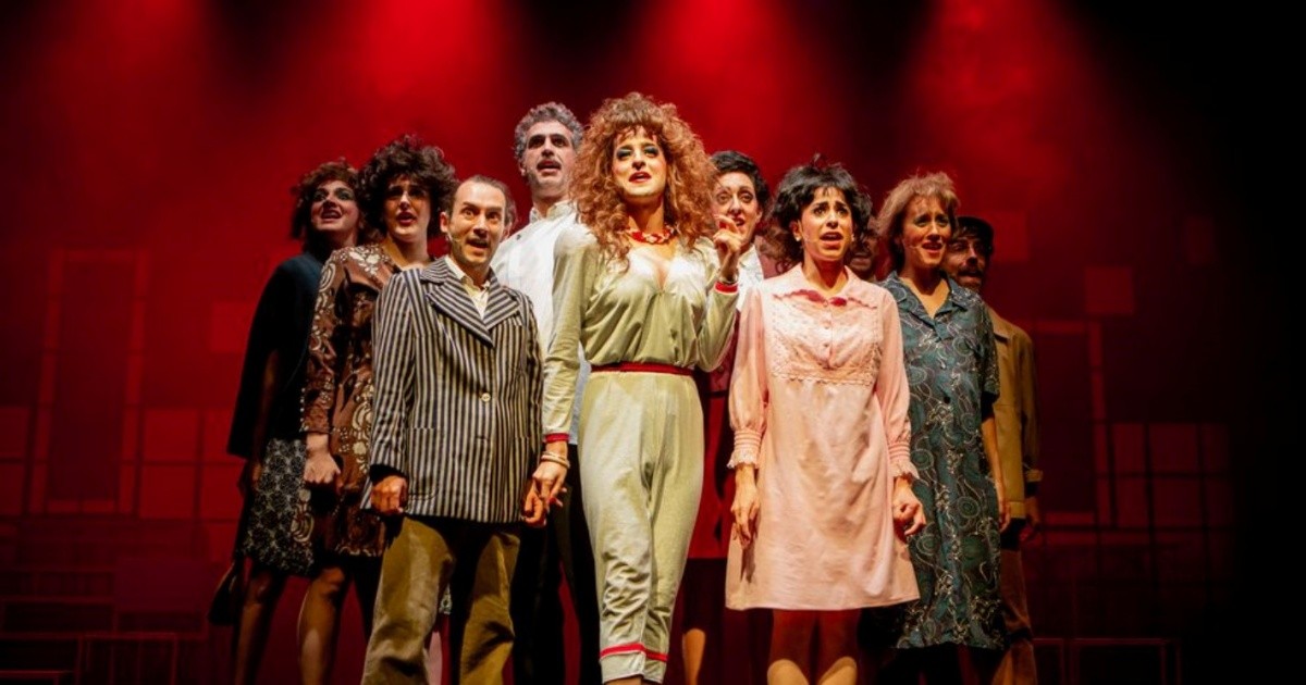 "La Desgracia" el musical que la rompe en la calle Corrientes