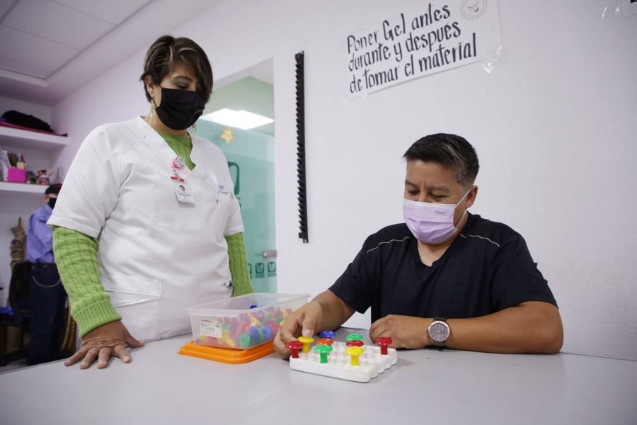México abre semana con 671 casos de COVID-19