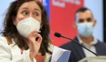 Ministra de Salud proyectó aumento «más lento» de casos Covid-19 en las próximas semanas, pero enfatizó que «la pandemia continúa»