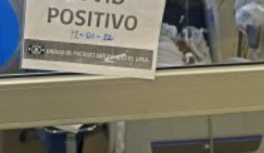 Chile suma 101 fallecidos y 12.357 casos nuevos de Covid-19: positividad nacional fue de 12,8%