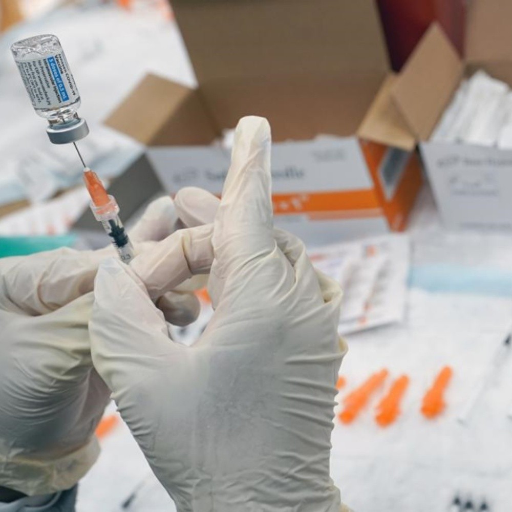 OPS pide a México intensificar vacunación contra Covid-19