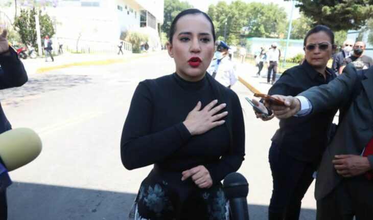 Policías no aceptan disculpa de Sandra Cuevas; deberá disculparse otra vez