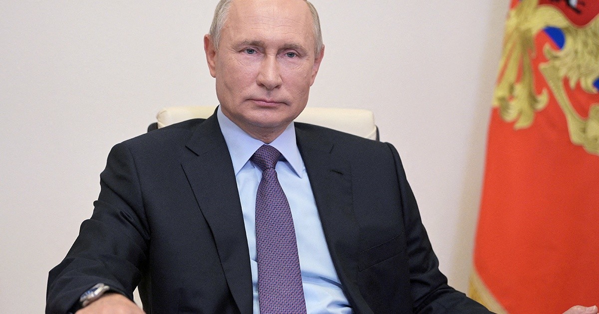 Putin warns that he will fulfill his objectives in Ukraine "by negotiation or by war"