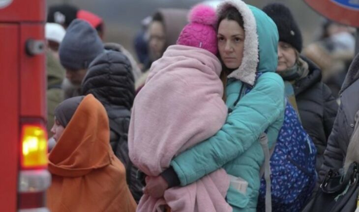 Rusia acepta crear corredores humanitarios en 2 áreas de Ucrania