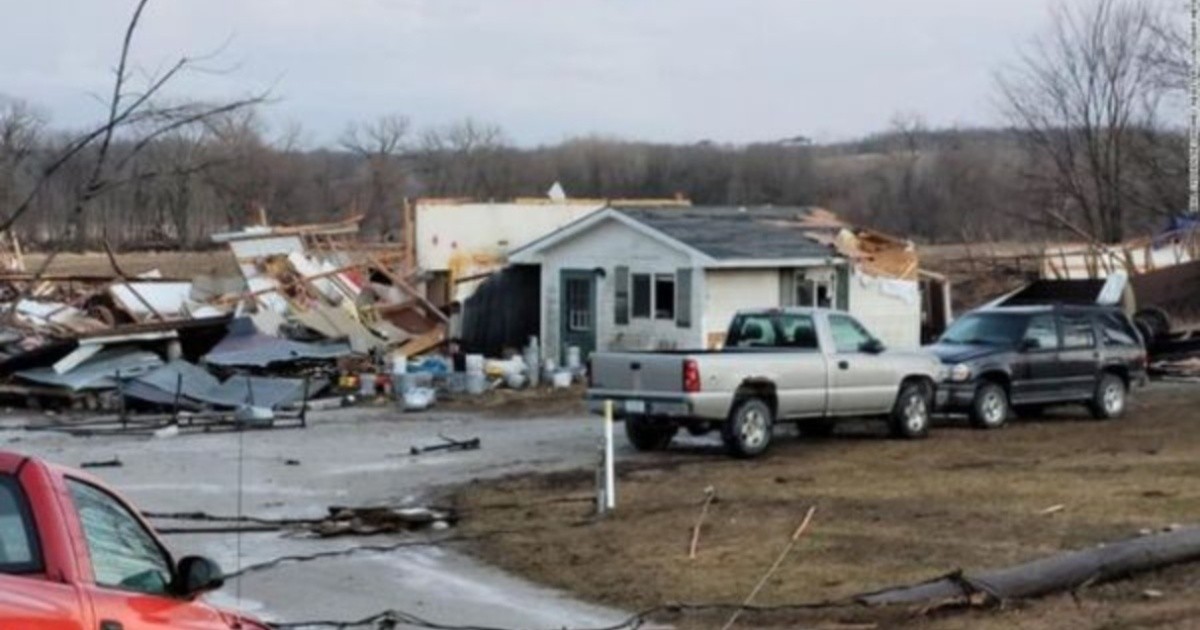 Six people died from the passage of a tornado in the United States