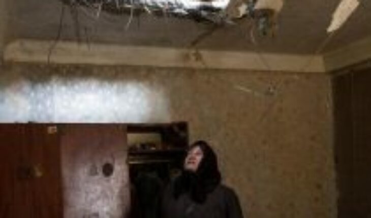 Suman 15 los muertos por ataque ruso a edificio oficial en Mikolaiv