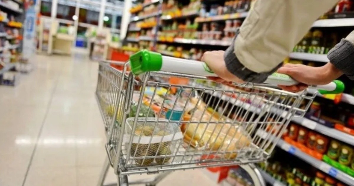 Supermercados y empresas retrotraen los precios de 580 productos a valores del 10 de marzo
