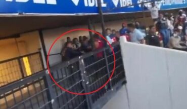 VIDEO. Guard opens fence between hobbies of Querétaro and Atlas
