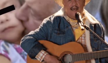 Victor Trujillo sings corrido dedicated to the AMLO government