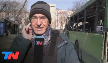 Video: El momento que una explosión sorprendió a Nelson Castro en plena transmisión en vivo desde Kiev