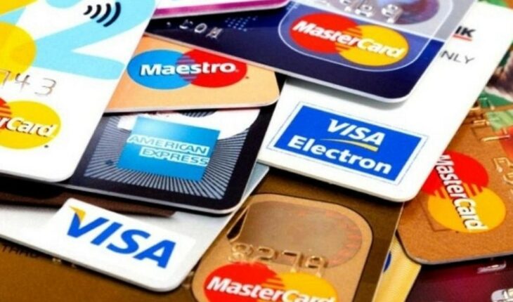 Visa, MasterCard y American Express cesaron sus actividades en Rusia