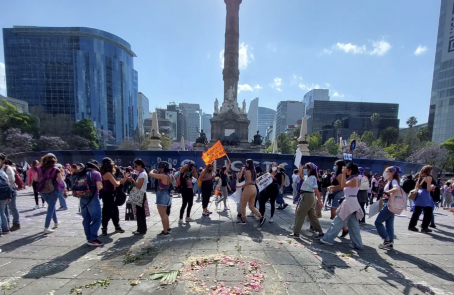 mujeres marchan en la CDMX para exigir alto a la violencia