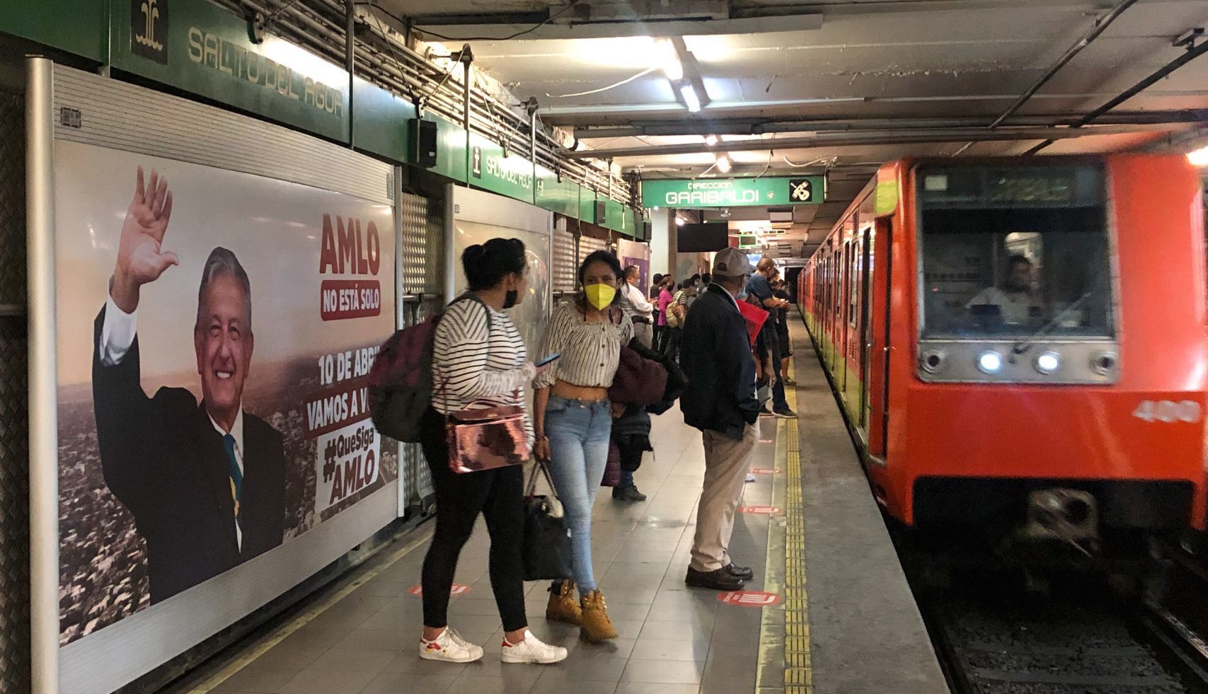Donor of revocation announcements in the Metro is a contractor of CDMX