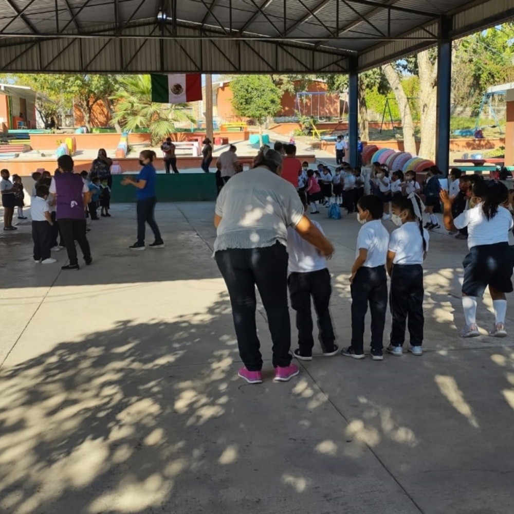 Estudiantes de todos niveles regresan hoy a las aulas en Sinaloa