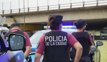 Five arrested after raids in Buenos Aires neighborhoods