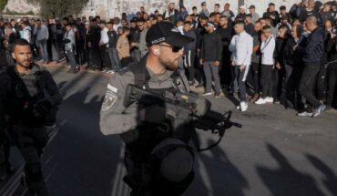 Israel, Palestinians launch rockets amid tensions