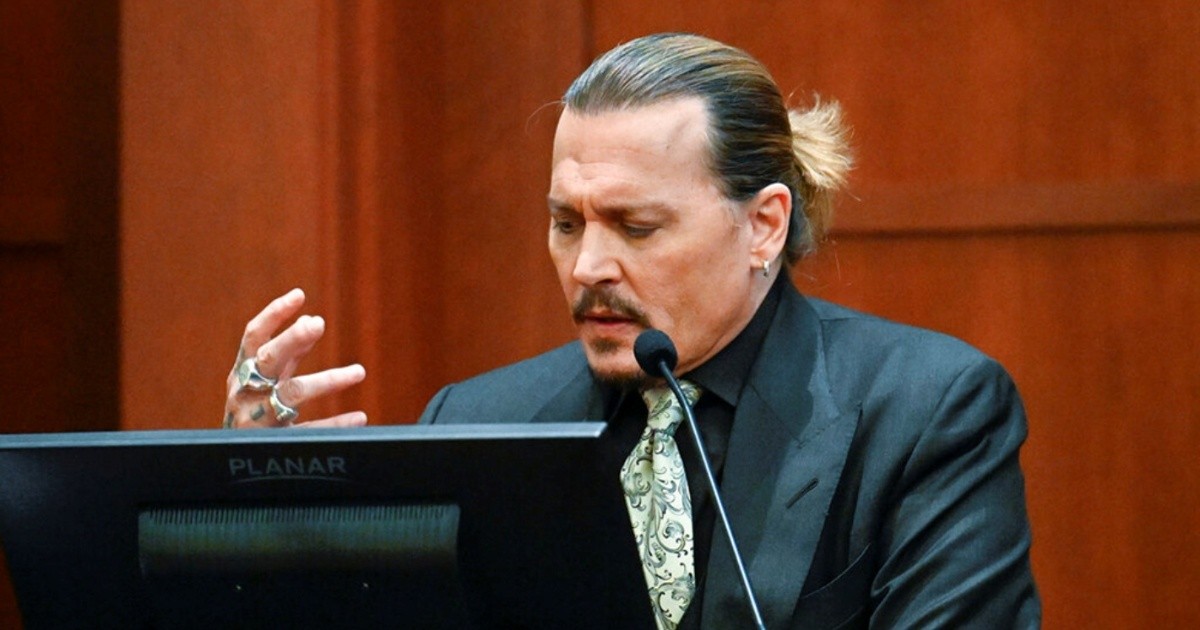 Johnny Depp testified at Amber Head's trial: "I never hit a woman"