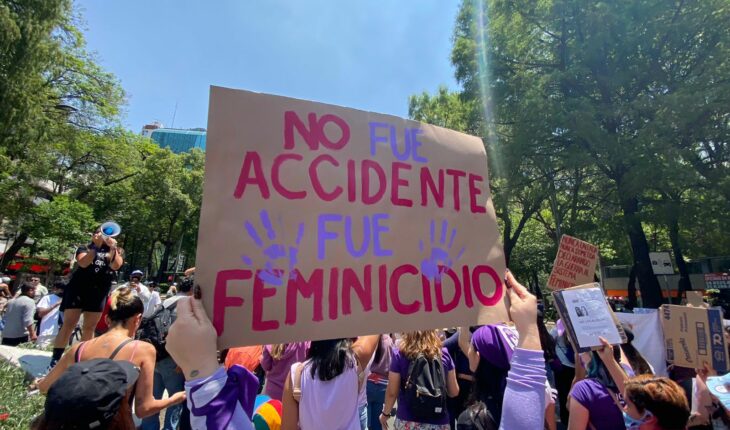 Mujeres marchan en CDMX para exigir justicia en el caso Debanhi