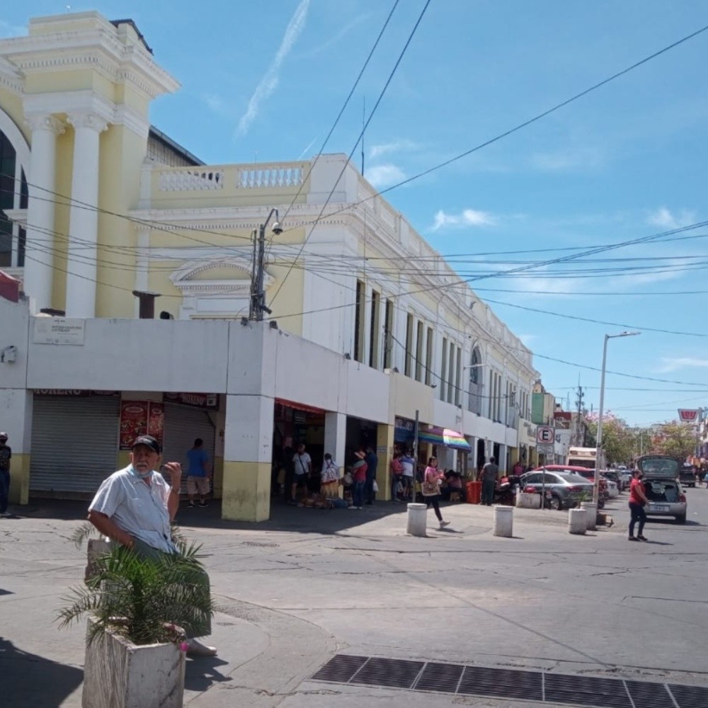 Se mantienen activas las ventas en el centro de Culiacán