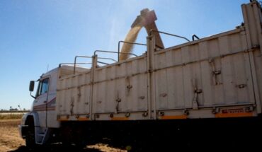 Transportistas de granos anunciaron paro y cortes de ruta por falta de gasoil