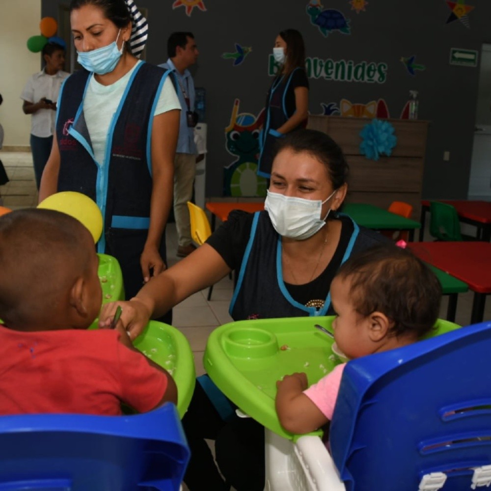 Abren estancias infantiles en beneficio de madres jornaleras de Michoacán