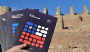 Bloomberg califica borrador de la nueva Constitución chilena como un documento «razonable»