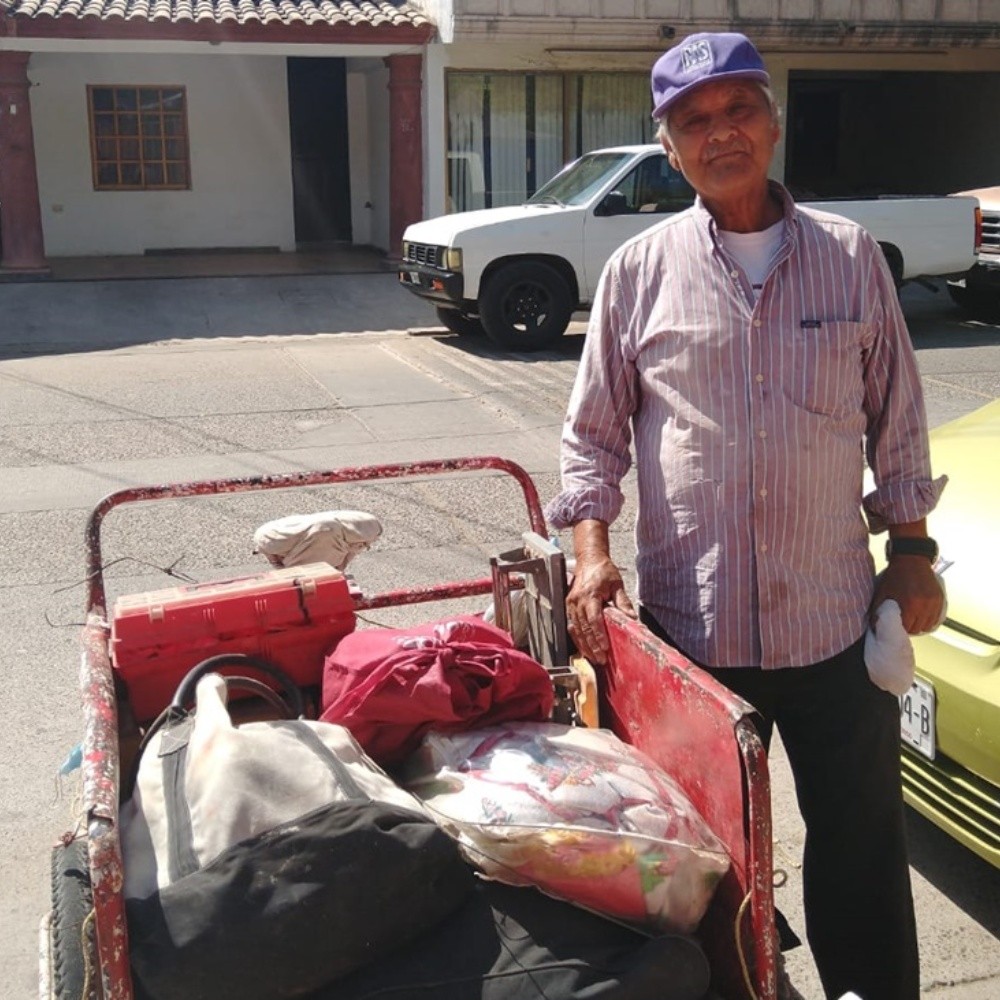 Chayo, mason and merchant in Los Mochis