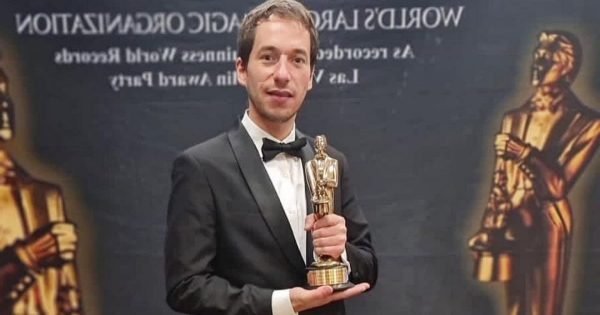 El chileno que ganó el "Oscar" de la magia