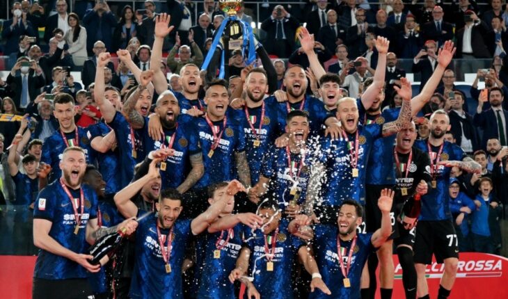 Inter overcame Juventus and became champions of the Coppa Italia