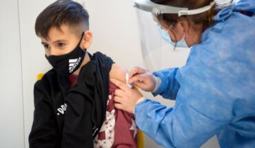 Mendoza: habilitan la vacuna de refuerzo contra el Covid-19 para niños de 5 a 11 años