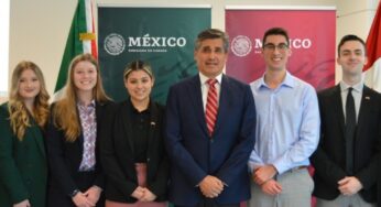 Renuncia Juan José Gómez embajador de México en Canadá