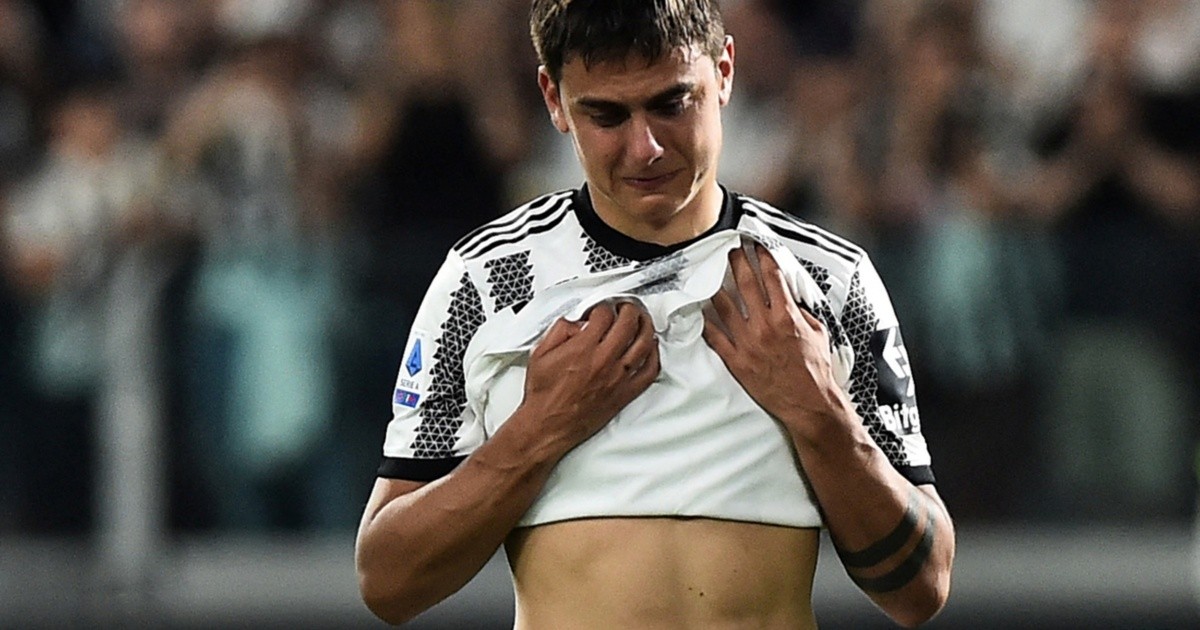Through tears, Dybala played his last game with Juventus fans