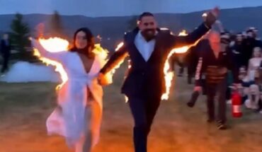 VIDEO. Pareja se prende en llamas para celebrar su boda