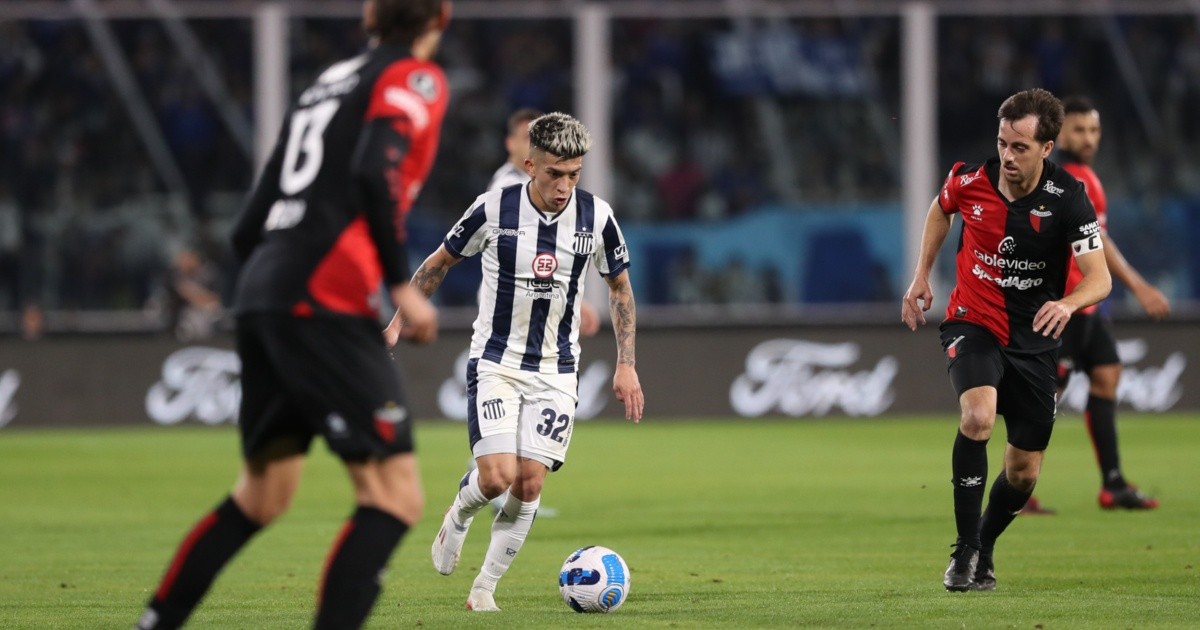 Copa Libertadores: Talleres y Colón igualaron 1 a 1 en Córdoba