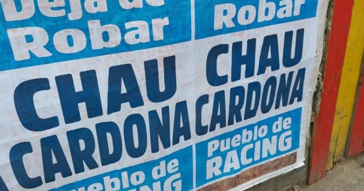 "Deja de robar": Avellaneda amaneció empapelada con afiches contra Edwin Cardona
