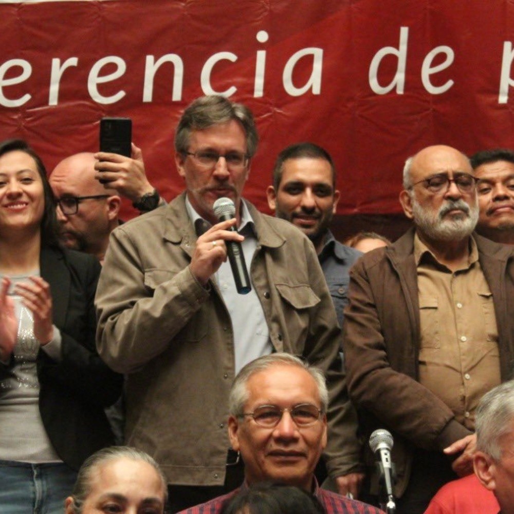 Grupo disidente de Morena pide la renuncia de Mario Delgado