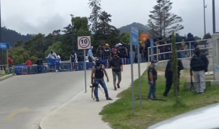 Hombres armados se enfrentan en calles de San Cristóbal, Chiapas